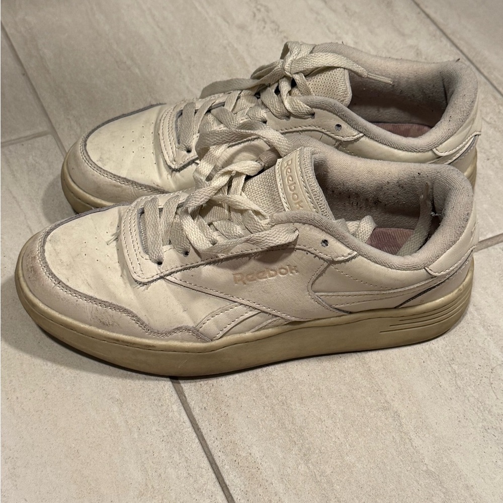 Reebok Off-White Casual Sneakers